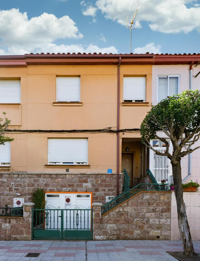 Housingleon - Casa Nueva A 400 Metros De La Plaza Mayor Екстериор снимка